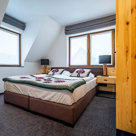 Goralskie 아파트호텔