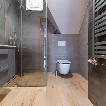 Goralskie 자코파네