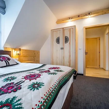 Goralskie 아파트호텔 자코파네