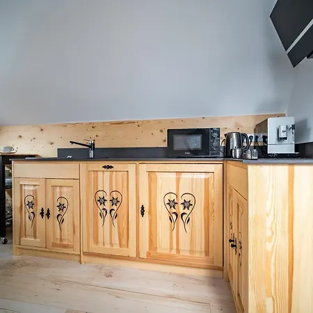 Aparthotel Goralskie *