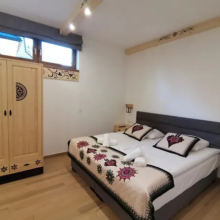 Goralskie Aparthotel *